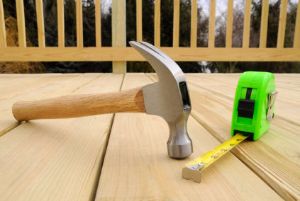 המדריך המלא לבחירת דק לחצר הבית