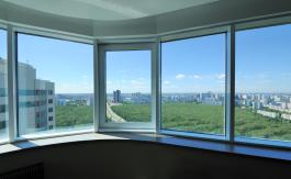 חלונות פנורמיים עם מסגרת אלומיניום