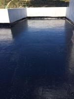 זיפות גג באמצעות זפת חמה שבוצע על-ידי חברת "איטום נ.פ"