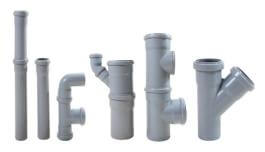 צילום של חלקים ומרכיבי צנרת פלסטיק