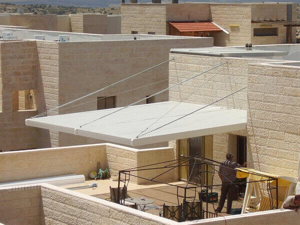 פרגולה תלויה