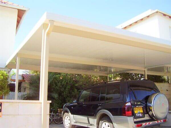 פרגולה לחניה